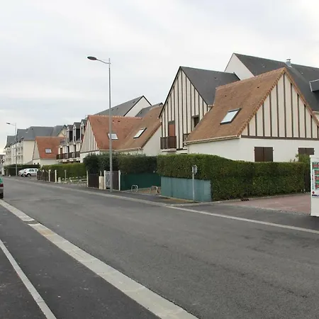 Duplex Avec Jardin Proche Plage Et Centre Ville Sur Mer