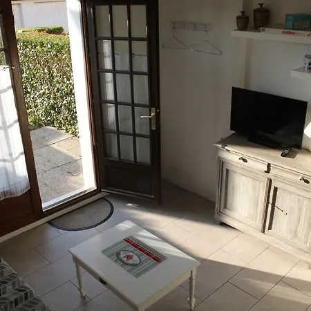 Semesterbostad Duplex Avec Jardin Proche Plage Et Centre Ville Sur Mer *